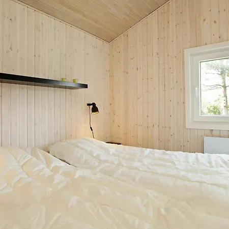 Four Bedroom Holiday In 56 * בלבאנד